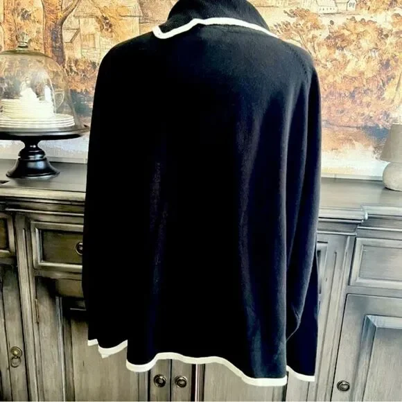 Fashion Bug Black and White Sweater size 26/28W - Picture 4 of 10